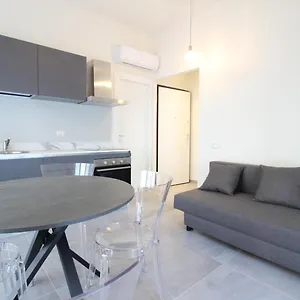 https://golfo-dei-poeti-apartment-la-spezia.hotelitalianriviera.com